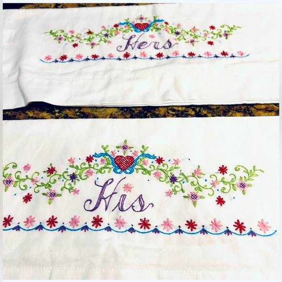 NWOT Vtg pair Hand Embroidered Standard Pillow Cases “ His & Hers” - Picture 3 of 7